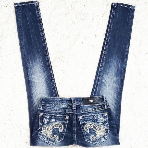 Miss Me Denim - Miss Me Signature Skinny Jean's.  Size 25.